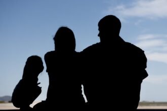 Military families paying $1,000 out of pocket for moves, survey shows