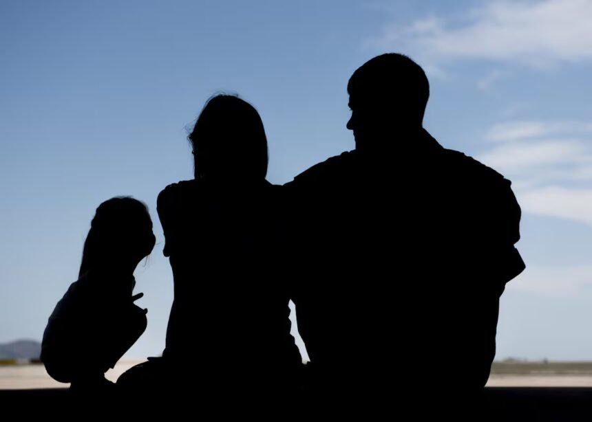 Military families paying $1,000 out of pocket for moves, survey shows