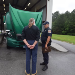 Truckers should manage behavior during roadside inspections