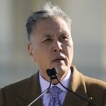 Top House Democrat calls to split veterans omnibus, advance Major Richard Star Act