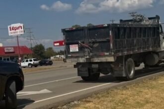 Texas cops nab unlicensed drivers operating trucks under CMV weight limit but 'participating CMV-types of activities'