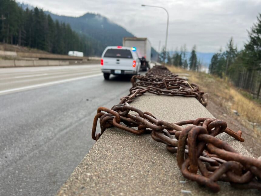 Must-carry chain rules go into effect for trucks in Washington State November 1