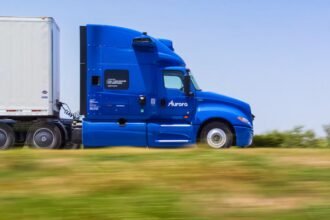 Court shoots down operator’s driverless warning-device waiver lawsuit as FMCSA gives 5-year extension