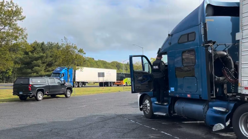 Highway plans ELD update after HOS cheats found on platform
